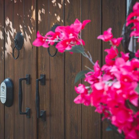Eidyllio Luxury Suites 오모도스 외부 사진